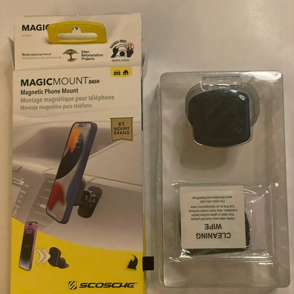 MAGIC-MOUNT DASH MAGNETIC PHONE MOUNT